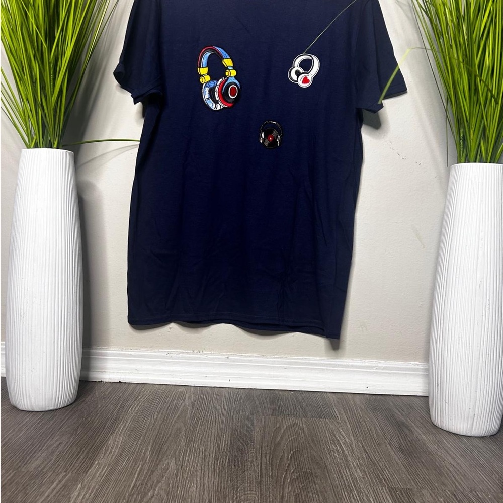 URBAN OUTFITTERS Navy Blue Graphic T-Shirt with Headphone Design